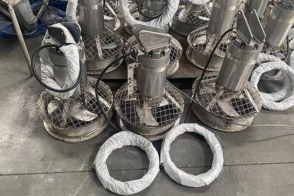 潜水搅拌机